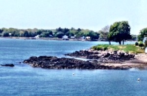 The rocky beach of Kittery Maine